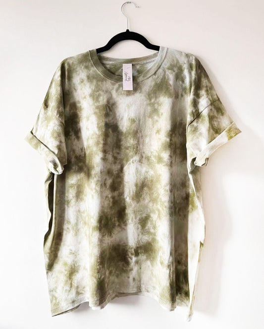 crewneck t shirt with camo design